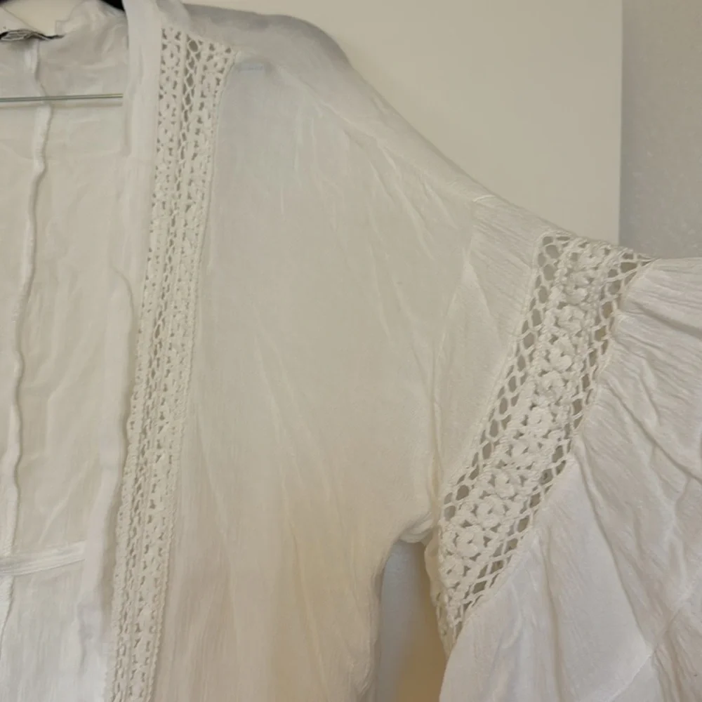 American Eagle White Kimono Style Cover Up - Picture 4 of 4